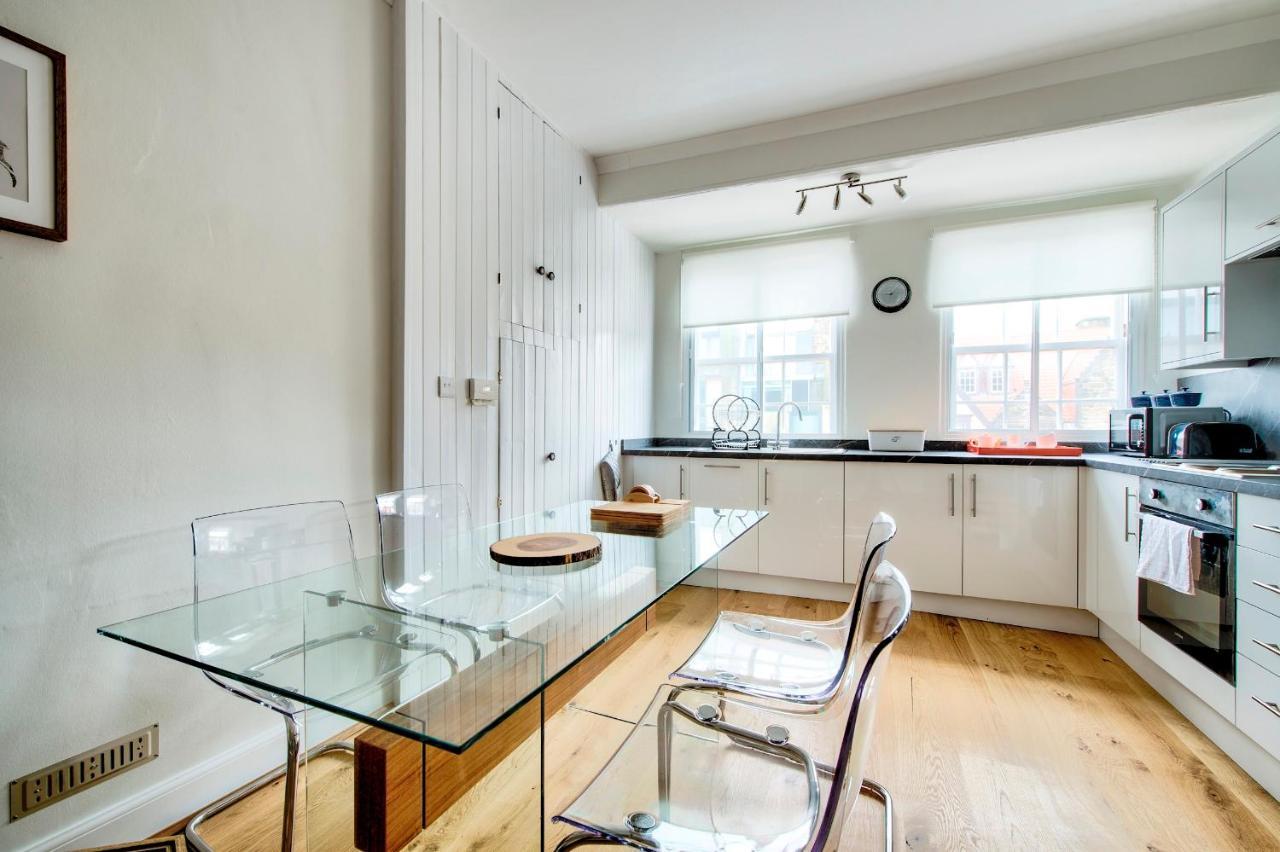 Pass The Keys Modern 3 Bed Flat On The Historic Royal Mile Apartment Edinburgh Exterior photo